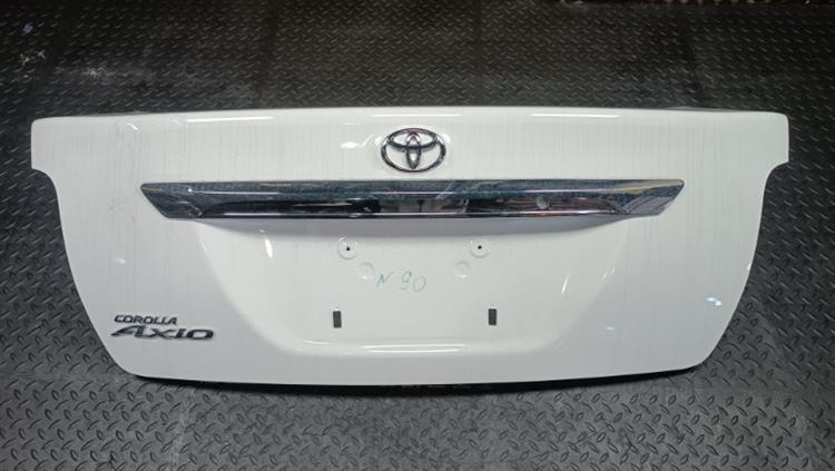 Крышка багажника Тойота Королла Аксио в Калуге 106942