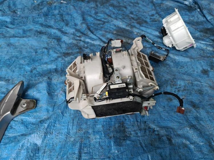 Мотор печки Хонда Легенд в Калуге 206136