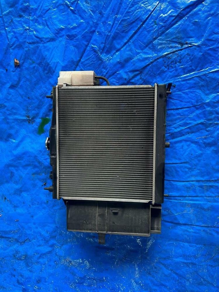 Радиатор основной Ниссан Куб в Калуге 245900