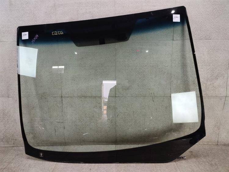 Лобовое стекло Тойота Веллфайр в Калуге 422327