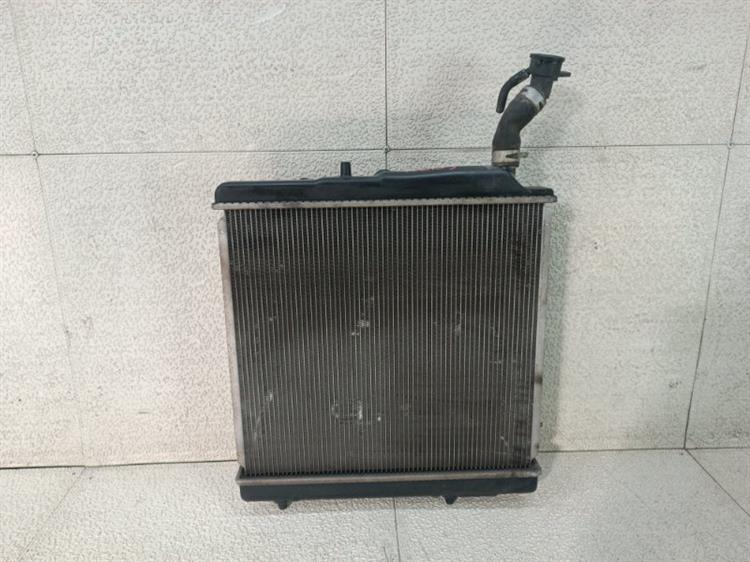 Радиатор основной Хонда Зест в Калуге 462153
