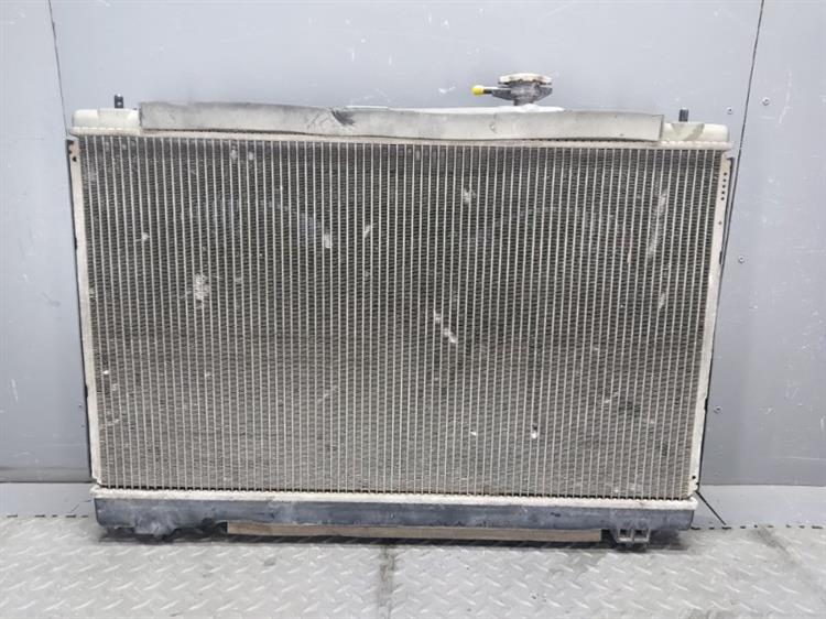 Радиатор основной Тойота Вокси в Калуге 476970