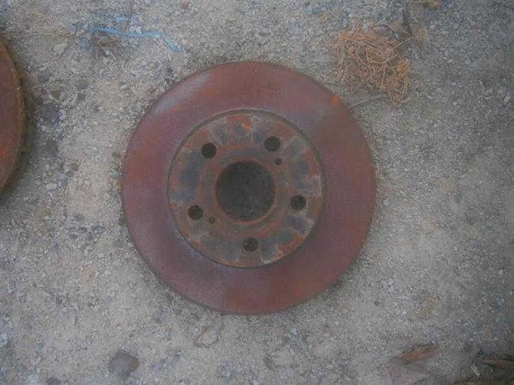 Тормозной диск Тойота Приус в Калуге 81565